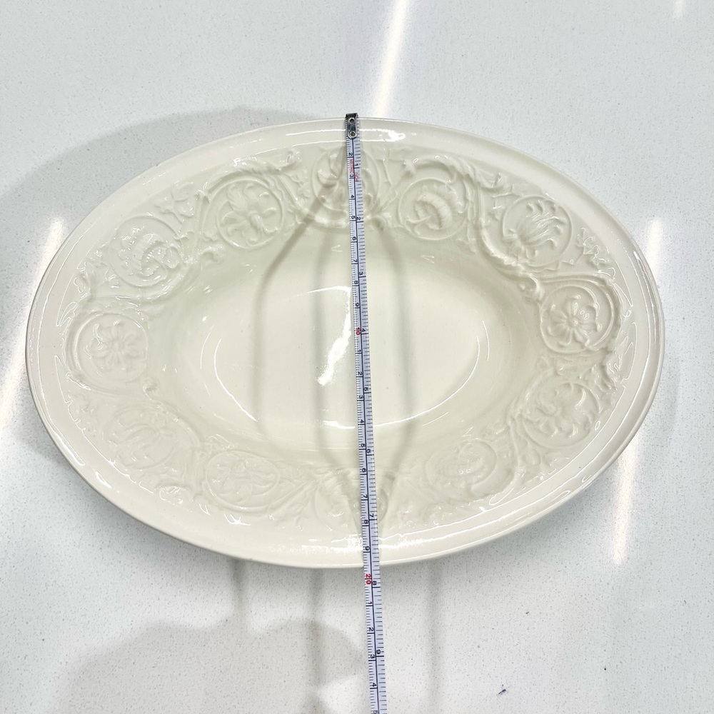 VTG Wedgwood Patrician Oval Vegetable Serving Bowl Ivory 10 5/8”